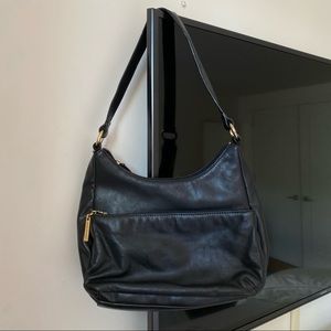 ⭐️CLEAR OUT Black Vintage Leather Giani Bernini Bag
